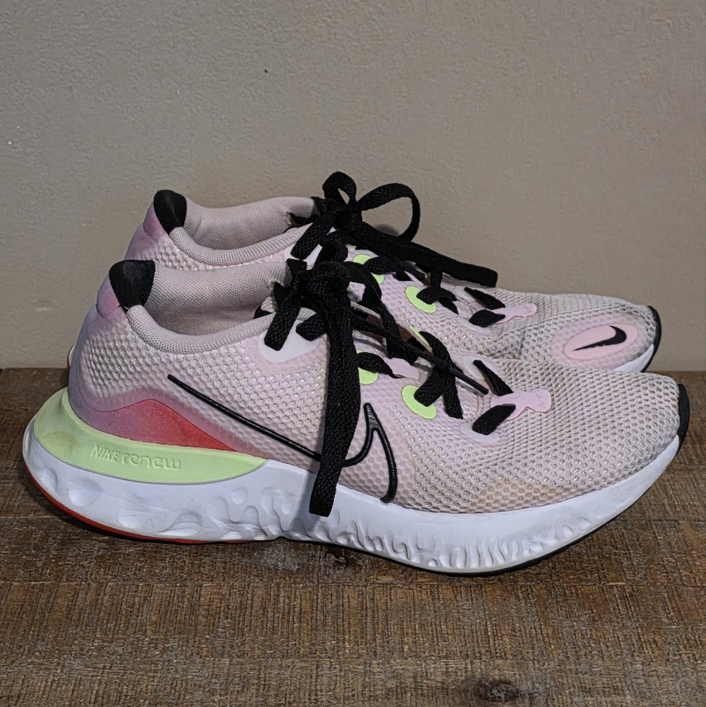 Nike Renew Run 'Pink Foam' Women's Size 8.5